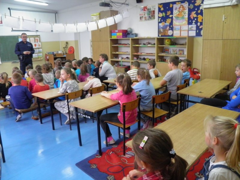 Spotkanie z Policjantem kl 0 - IV